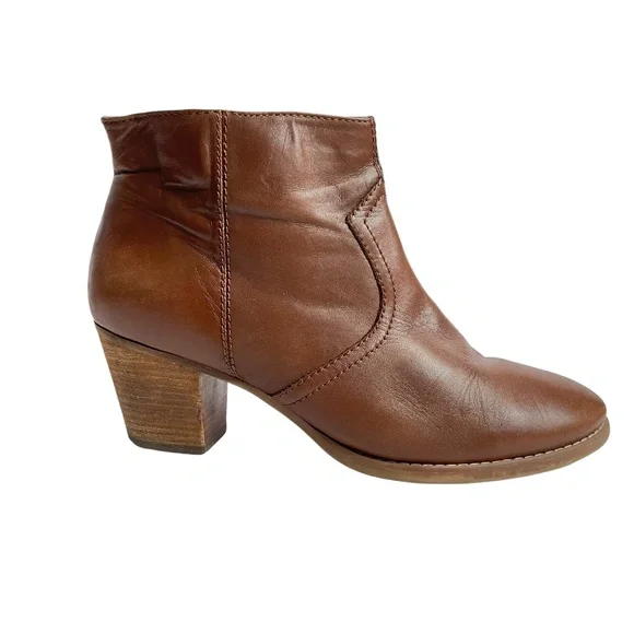 Crown vintage astalema bootie discount